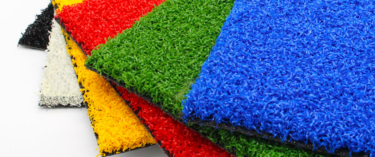 Colour artificial grass